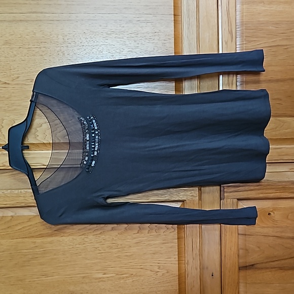 Simply Vera Vera Wang Tops - Vera Wang Long-Sleeve Rhinestone Accented Long-Sleeve Top. Sz. XS.
